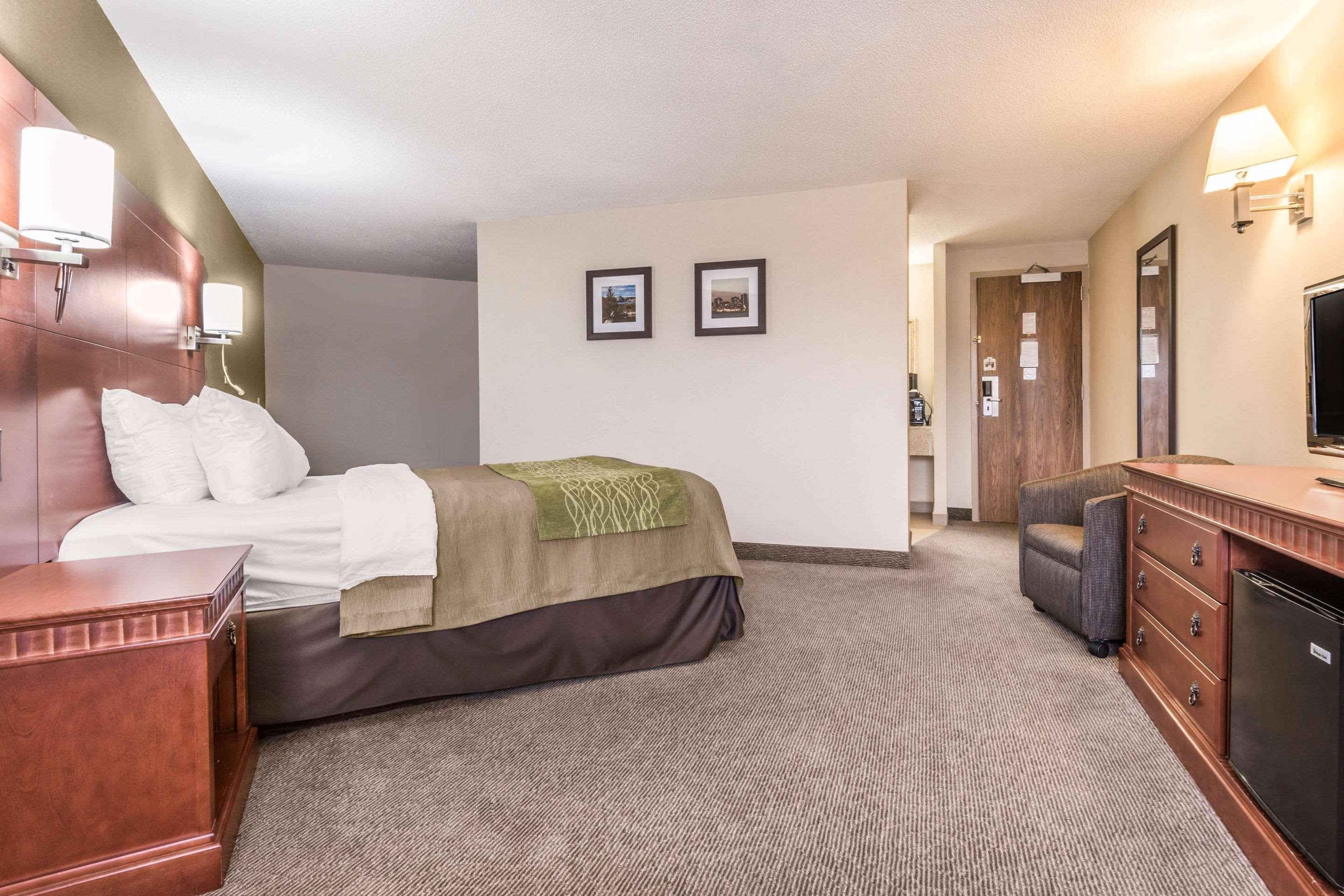 Comfort Inn & Suites Barrie Zewnętrze zdjęcie