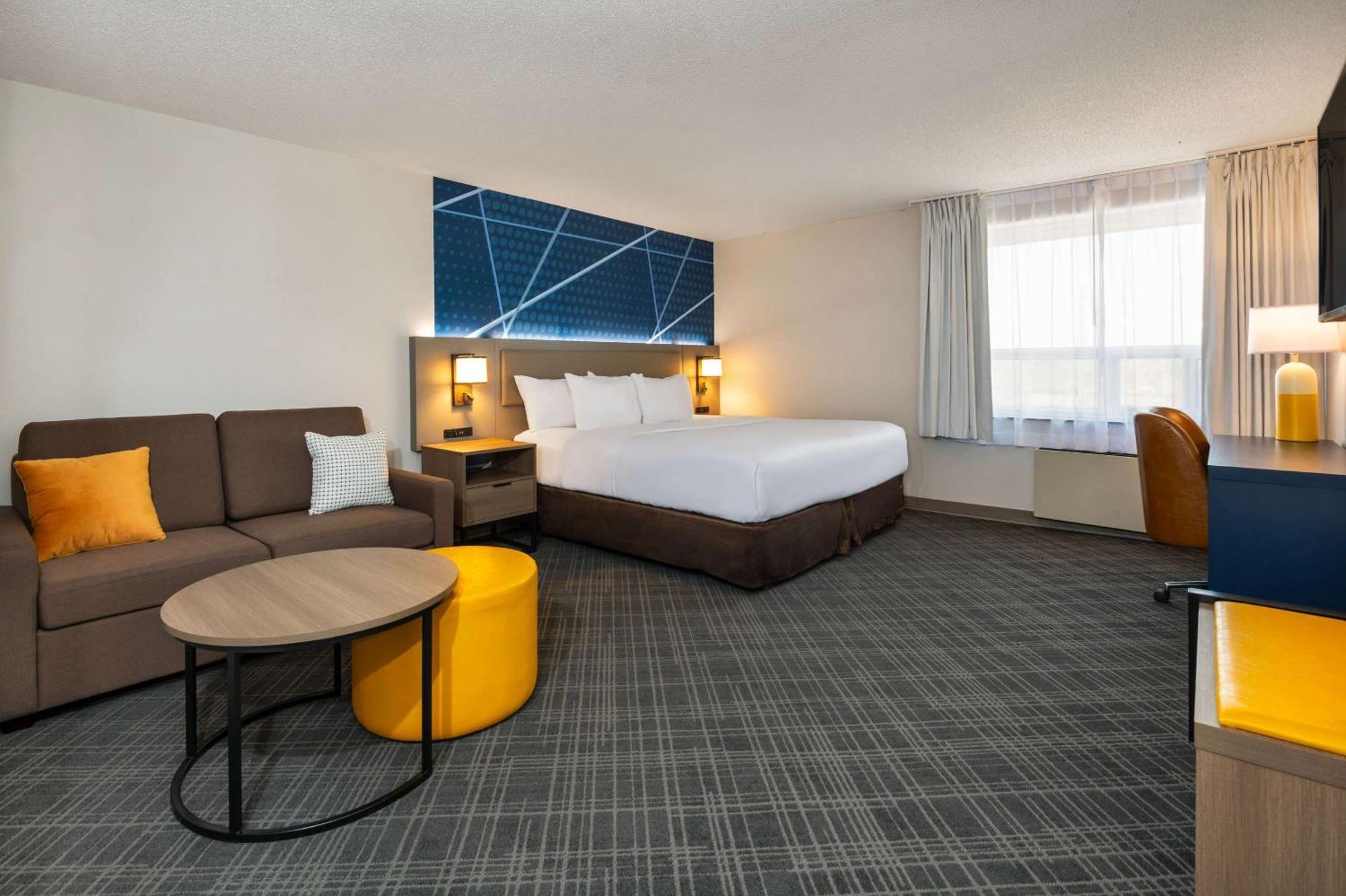 Comfort Inn & Suites Barrie Zewnętrze zdjęcie