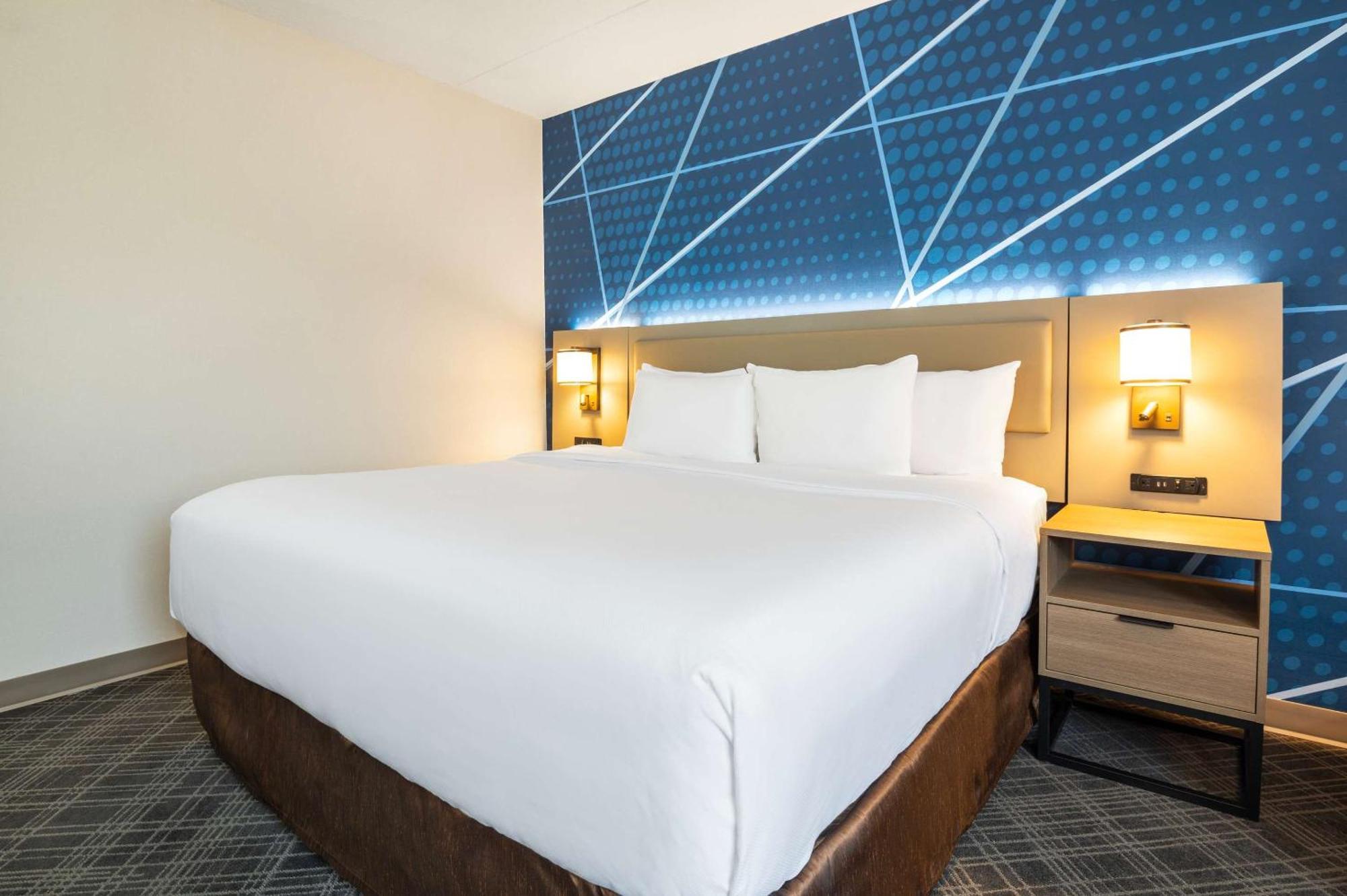 Comfort Inn & Suites Barrie Zewnętrze zdjęcie