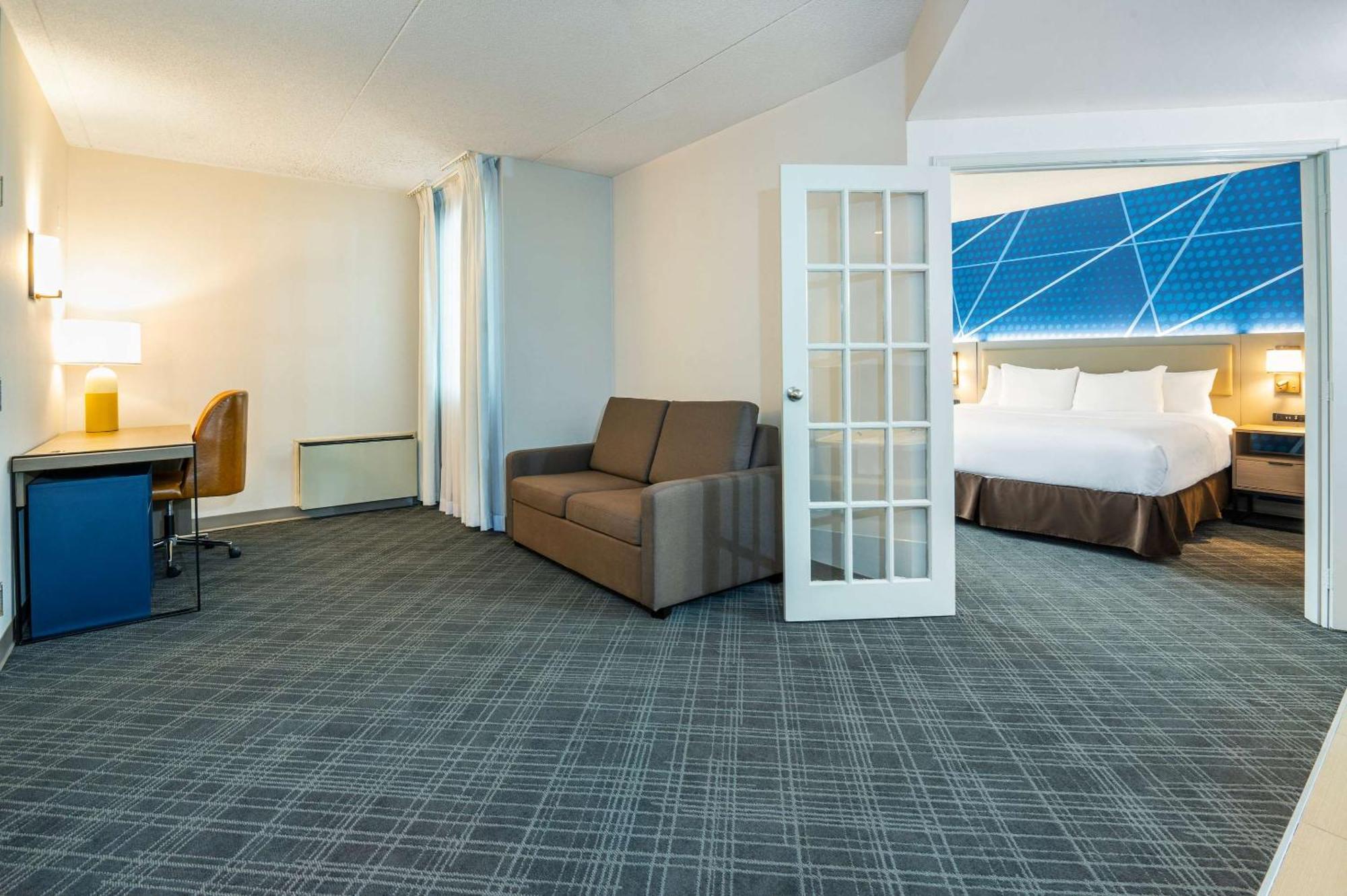 Comfort Inn & Suites Barrie Zewnętrze zdjęcie