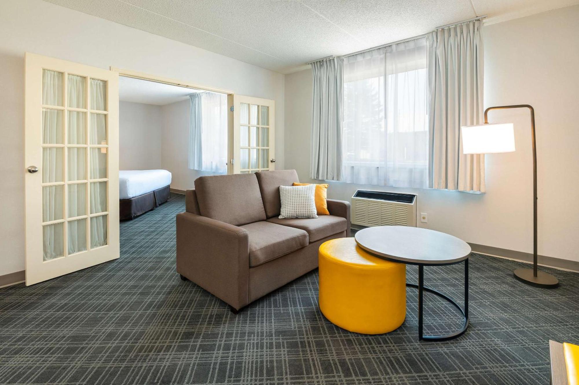 Comfort Inn & Suites Barrie Zewnętrze zdjęcie